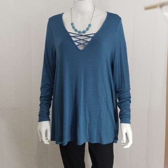 Lane Bryant Tops - Lane Bryant Blue Top